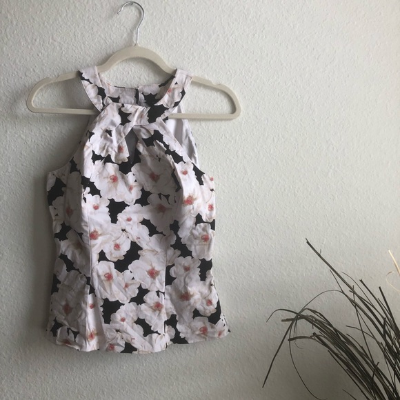 WHBM structured floral halter top - Picture 1 of 9